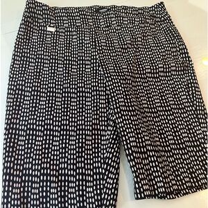 New without tag women’s shorts size large